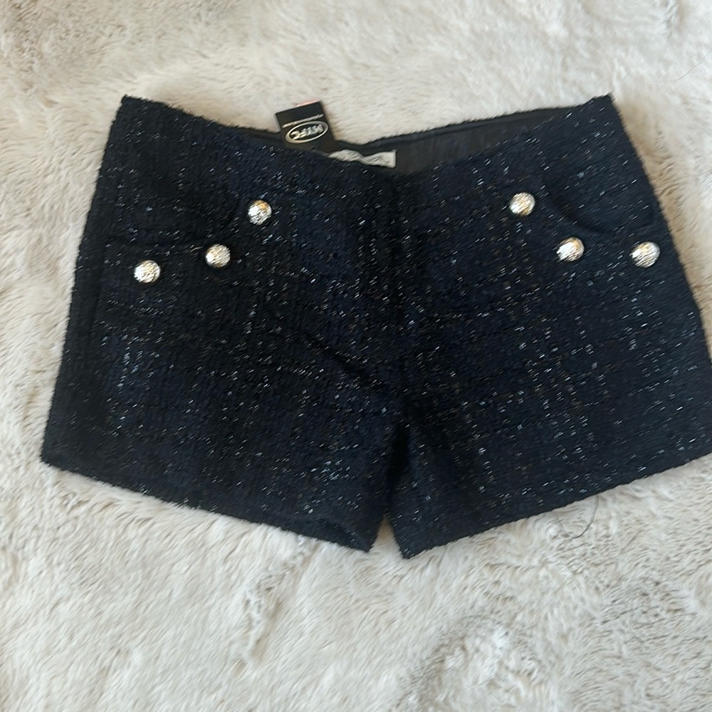 Swoon TWEED BLACK SHORTS - Picture 1 of 4